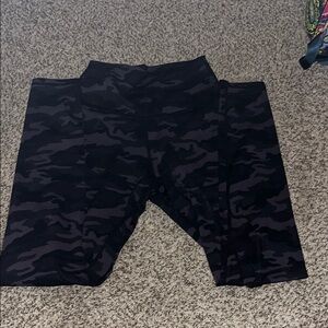 Sunzel Black Camo Leggings